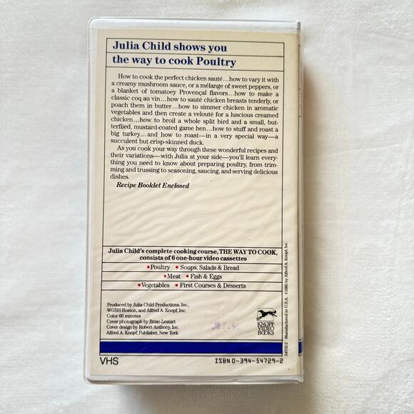 Julia Child The Way To Cook Poultry VHS and Recipe Booklet - Picture 7 of 7